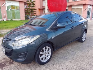 MAZDA2