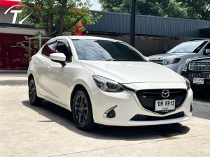 MAZDA2