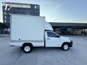 HILUX REVO